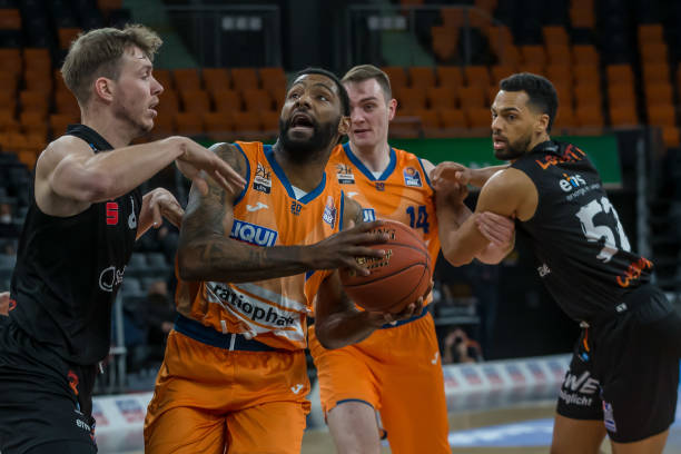 与个性的象 与个性的象