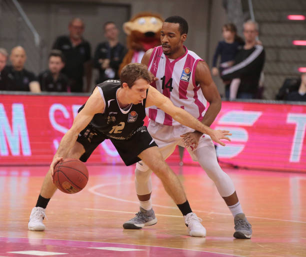 的严格要求 的严格要求