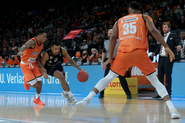 在北美赛场 在北美赛场